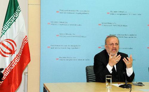 Iranian&nbsp;Foreign&nbsp;Minister&nbsp;Manouchehr&nbsp;Mottaki&nbsp;speaks&nbsp;during&nbsp;a&nbsp;joint&nbsp;press&nbsp;conference&nbsp;with&nbsp;his&nbsp;Austrian&nbsp;counterpart&nbsp;Michael&nbsp;Spindelegger&nbsp;(not&nbsp;pictured)&nbsp;in&nbsp;Vienna&nbsp;April&nbsp;25,&nbsp;2010.&nbsp;(Xinhua/Liu&nbsp;Gang)