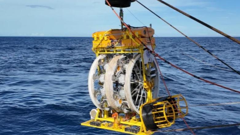 China deploys deep-sea telescope to catch elusive neutrinos