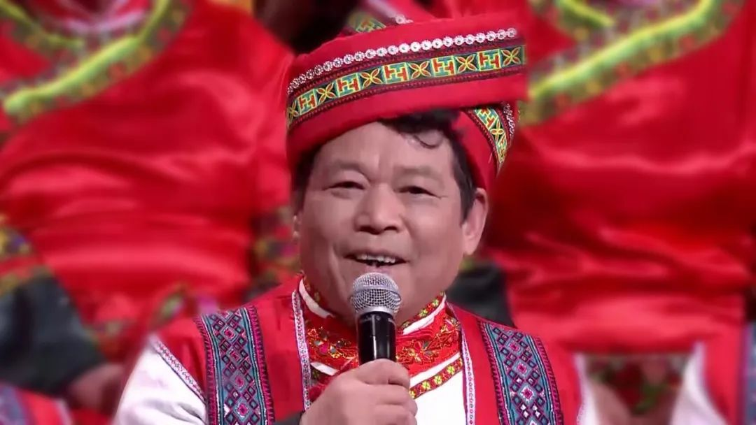 桂林市两江四湖声乐艺术团团员王勇