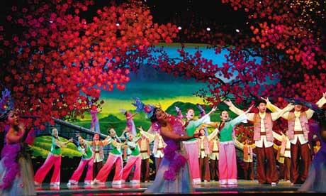 A&nbsp;stage&nbsp;extravaganza,"Impression&nbsp;of&nbsp;the&nbsp;Hakkas",&nbsp;has&nbsp;premiered&nbsp;in&nbsp;the&nbsp;southern&nbsp;city&nbsp;of&nbsp;Guangzhou.&nbsp;