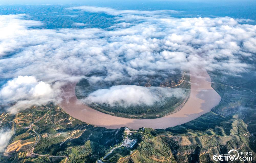 山西临汾:壮美黄河乾坤湾