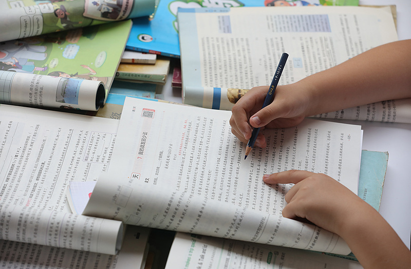 全国小学、初中已全部完成新教材替换，这些学科改动大→